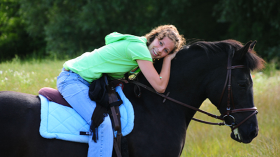 Lydia beim Reiten (Foto:Johannes Holmer)