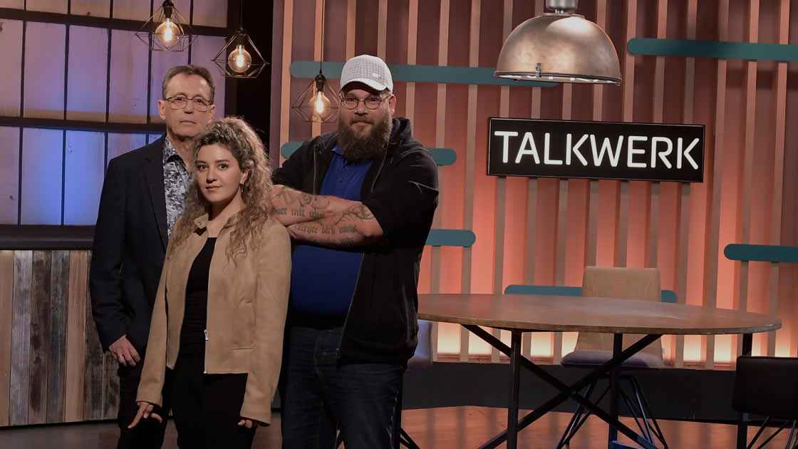 Vorschaubild: Hoffnung in die Dunkelheit bringen