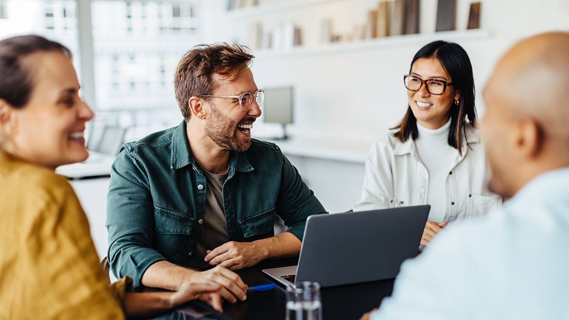 Vorschaubild: Crossmediales Redaktions-Volontariat in unserem Team ERF Jess