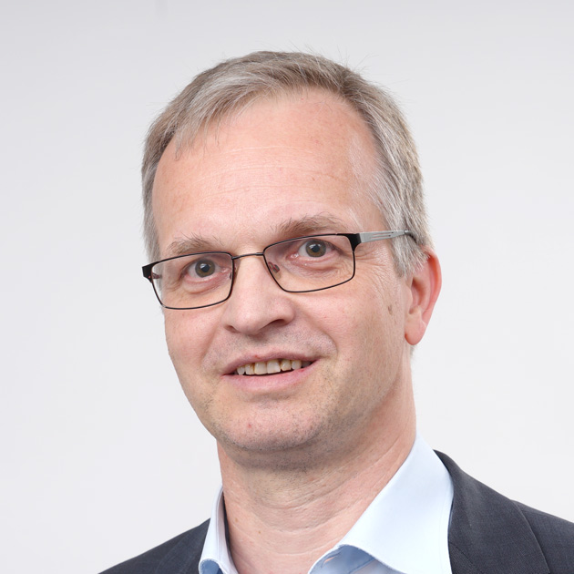 Dr. Walter Hilbrands