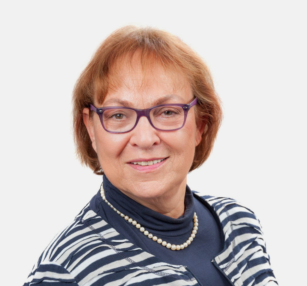Lucia Ewald
