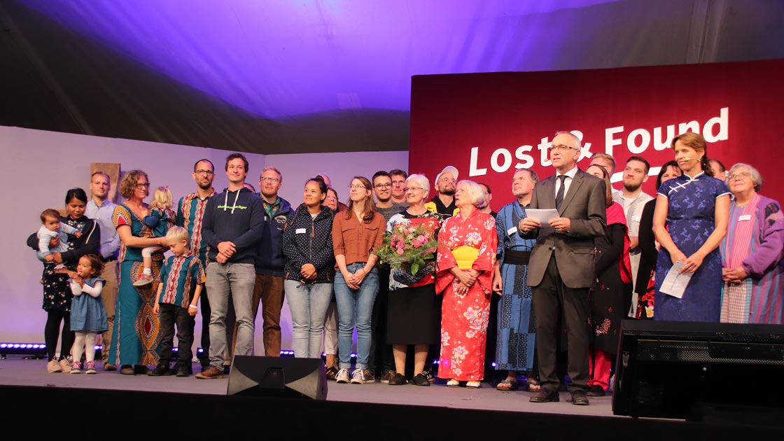 Herbstmissionsfest September 2019: Missionare auf der Bühne