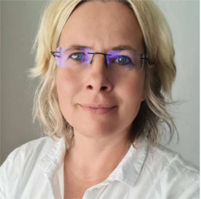 Dr. Anne-Katharina Neddens 