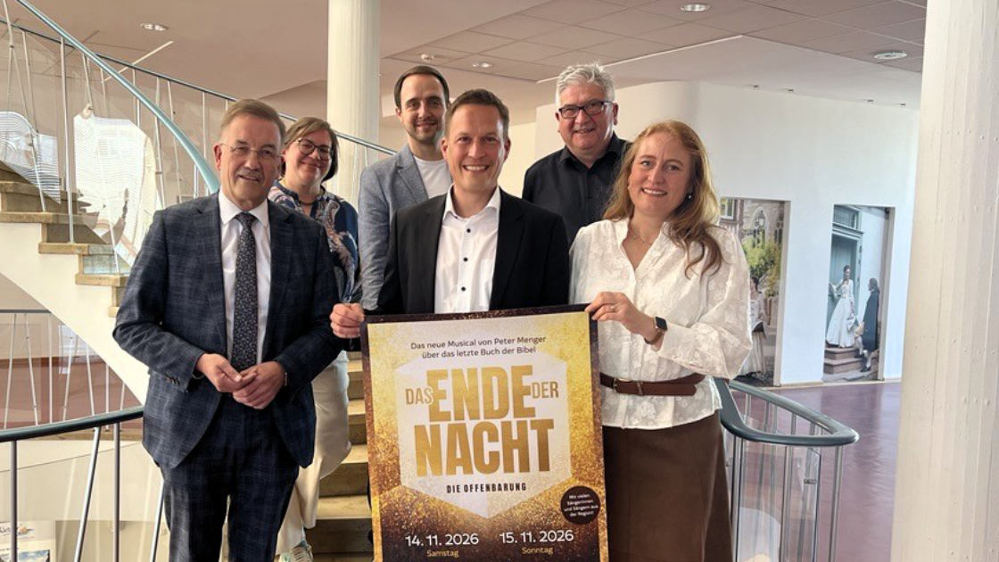 Vorschaubild: "Das Ende der Nacht" - Mitsingen beim Weltuntergang