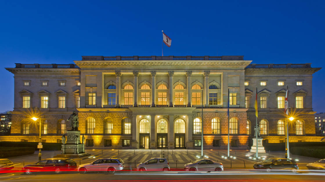 Abgeordnetenhaus zur Abenddämmerung © Landesarchiv Berlin, Thomas Platow