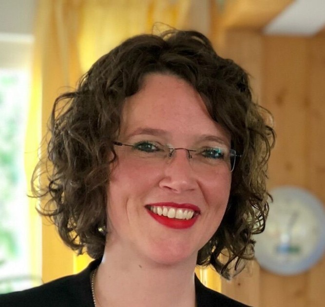 Tanja Dittmar, Libera Bestattungen
