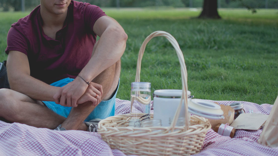 Vorschaubild: Ein Picknick im Gras