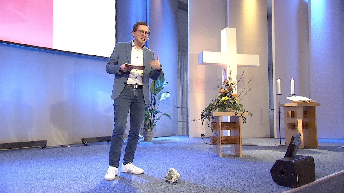 Vorschaubild: „NEU werden - Von der radikal gelebten Annahme“