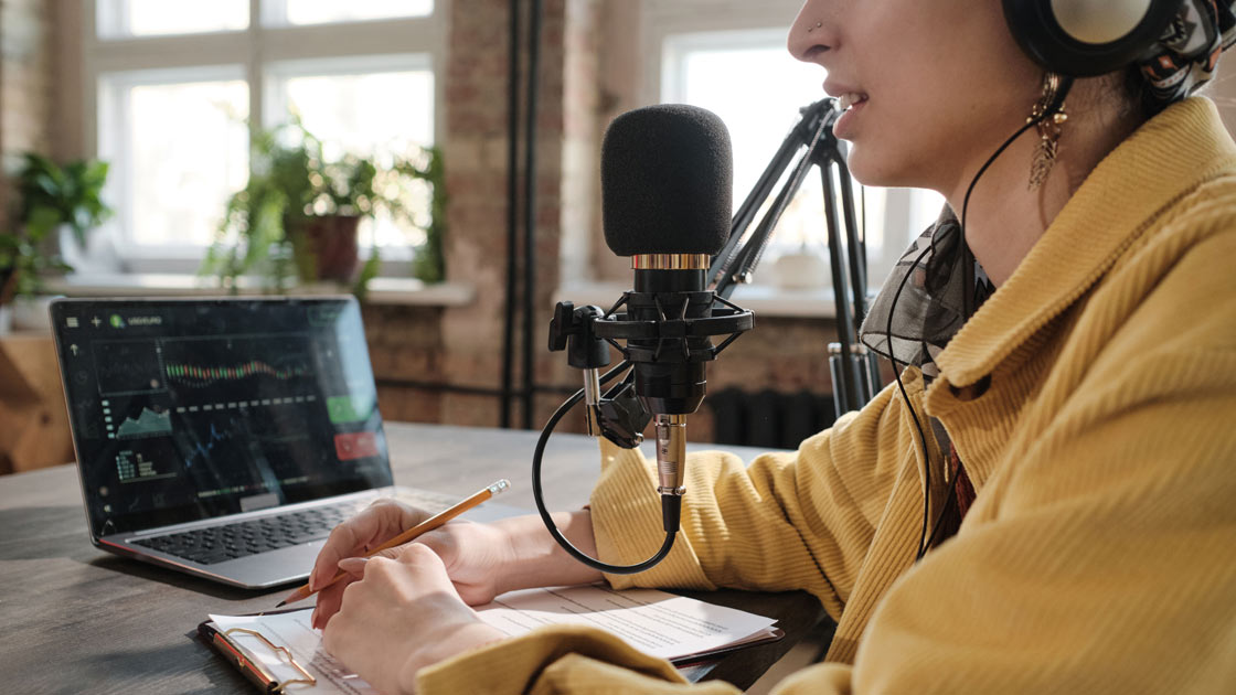 Bild zum Seminar Hörgerecht Schreiben (Bild: AnnaStills / stock.adobe.com)