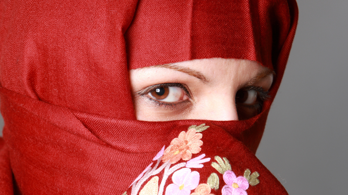 Vorschaubild: Ester und der verborgene Gott (4)