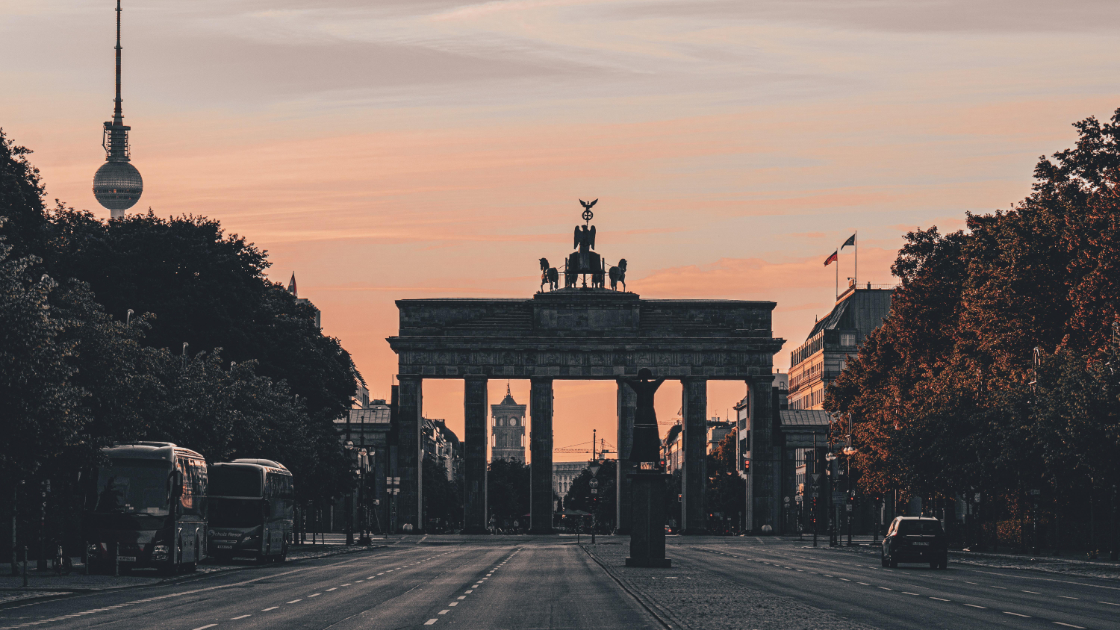 Vorschaubild: Berlins Linke zwischen Wohnungsfrage und Antisemitismusvorwürfen