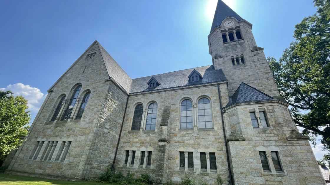 Vorschaubild: „In den Fußspuren Jesu gehen“