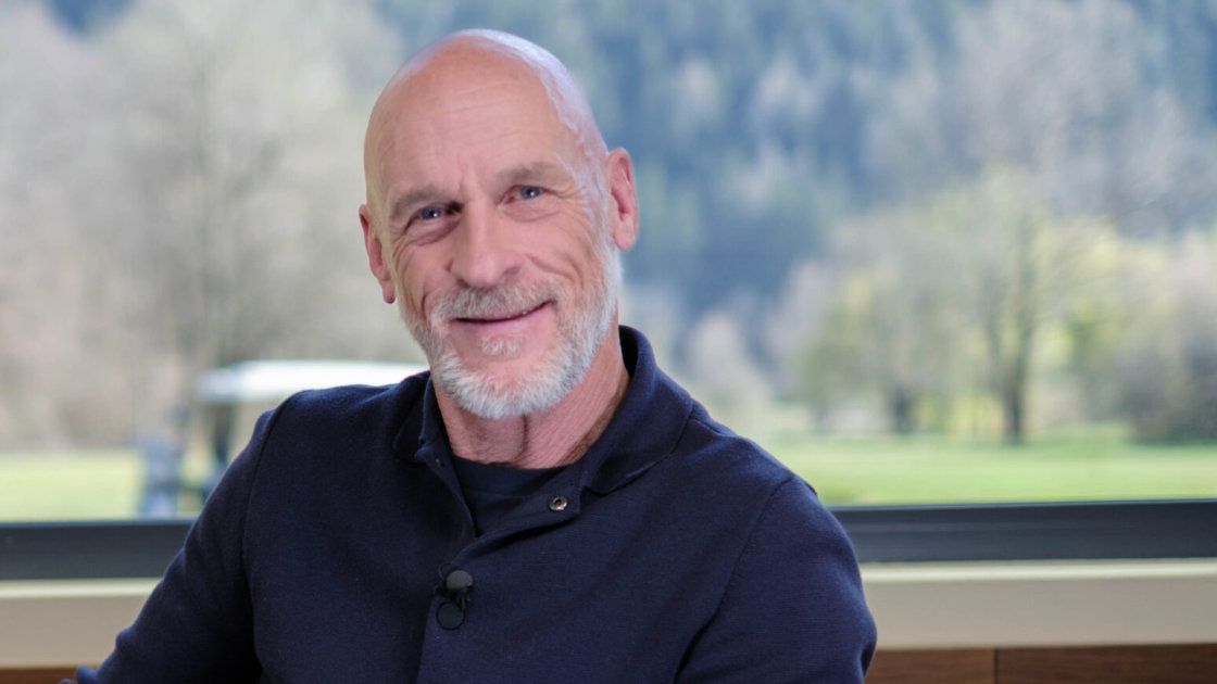 Vorschaubild: Hockeylegende mit Bodenhaftung
