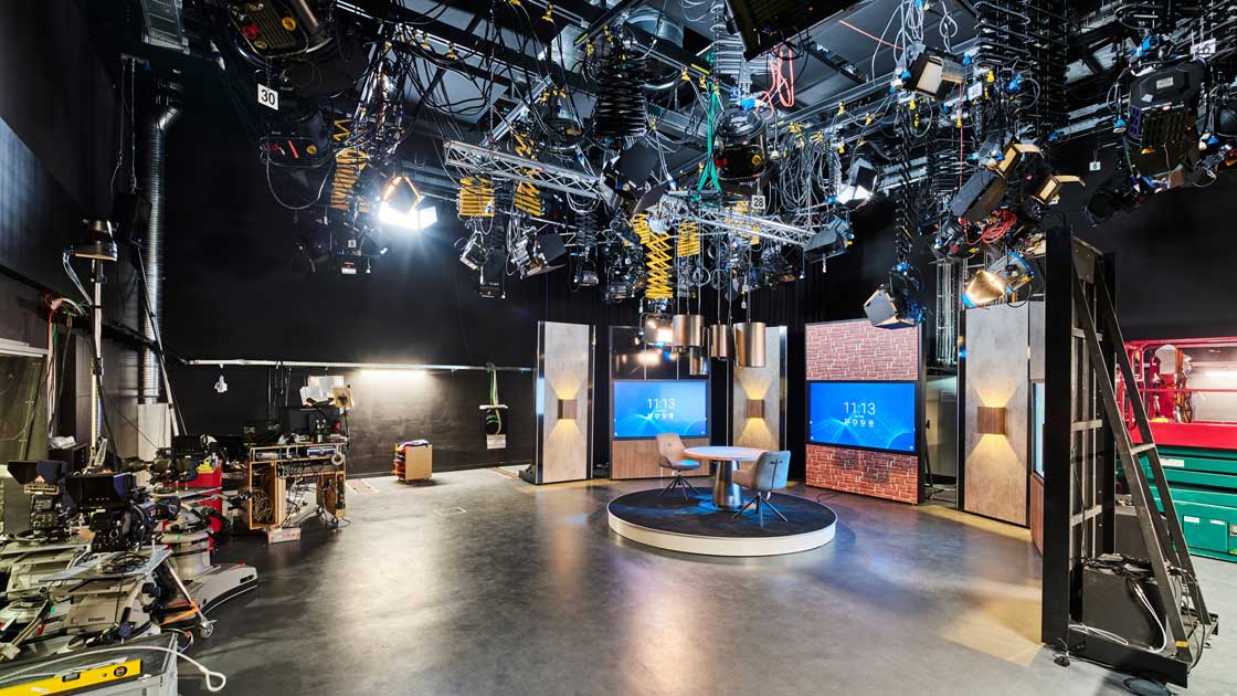 2022-06-Jung-Gruppe10