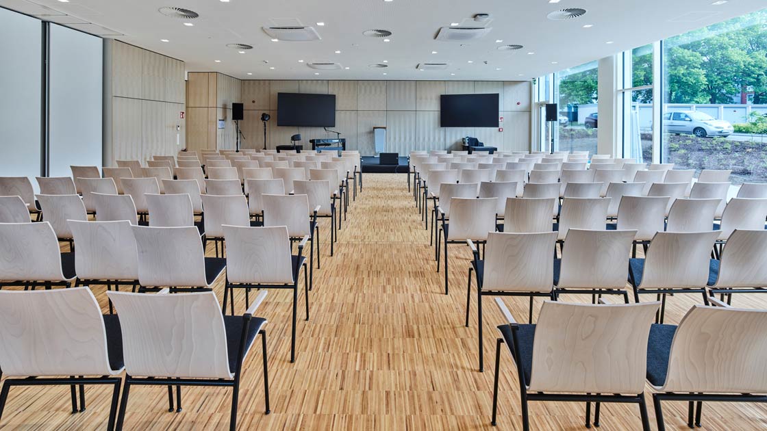 2022-06-Jung-Gruppe11